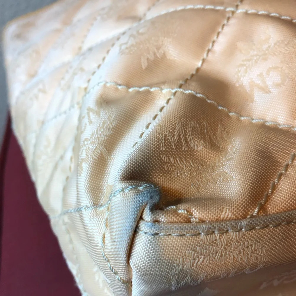 MCM Quilted Tote - Picture 4 of 13